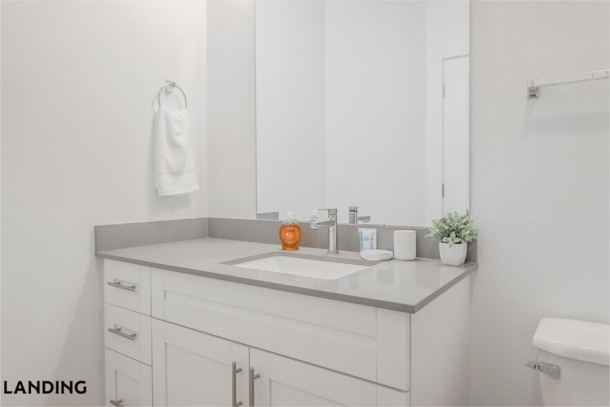 Building Photo - 515 Corso Ln