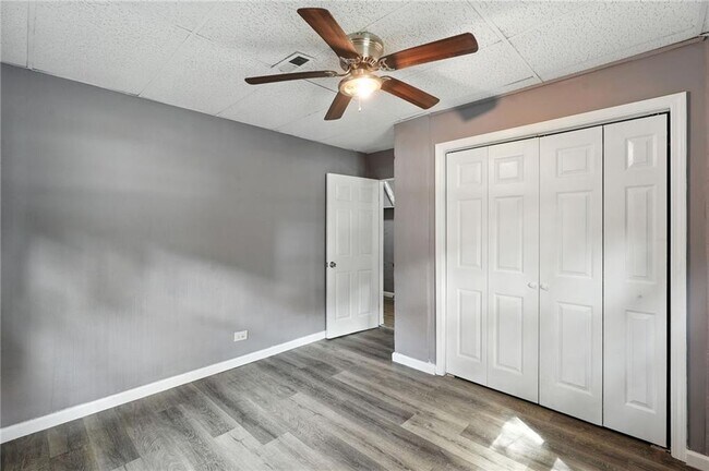 Building Photo - 1527 Langston Ave SW