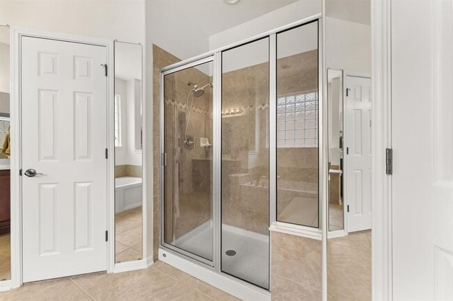 Building Photo - 2600 Lost Mine Tr