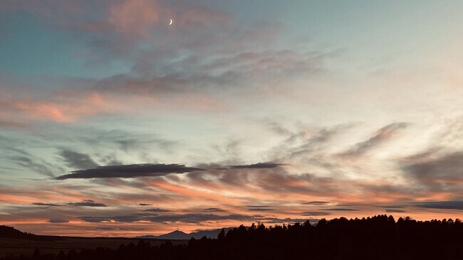 Primary Photo - 7920 E Greenland Rd