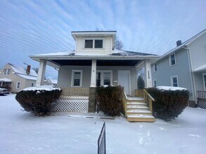 Building Photo - Don’t miss out on this affordable opportunity in Elyria! Schedule your tour today!