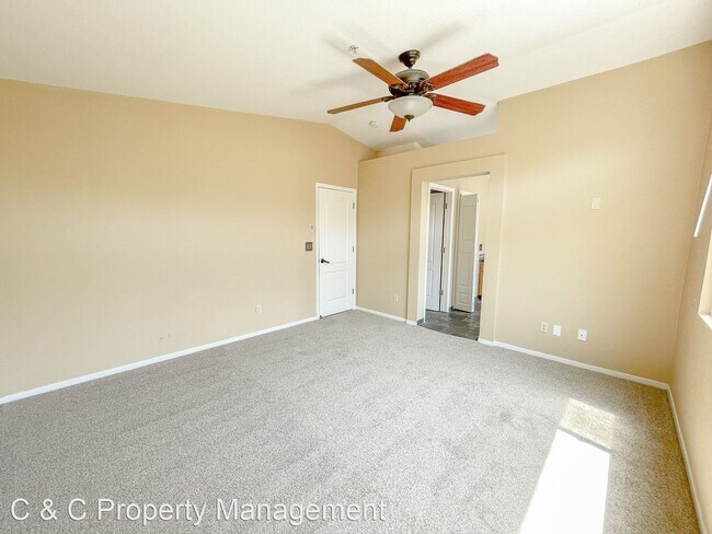 Building Photo - 3 br, 2.5 bath House - 18038 Stonehaven Drive