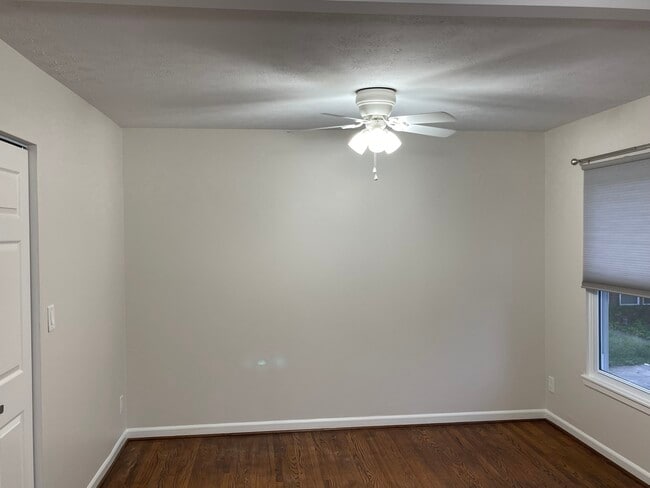 Master Bedroom - 2831 Bexley Ct
