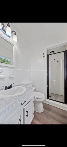 Building Photo - 1240 Patrick Ln