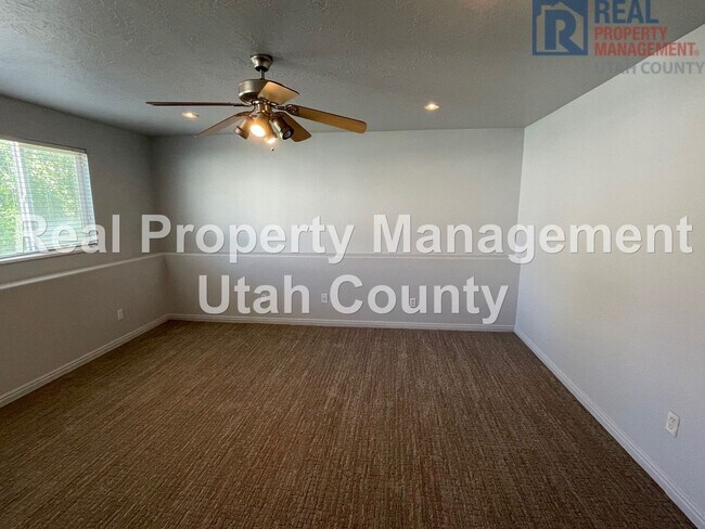 Building Photo - Spanish Fork Home