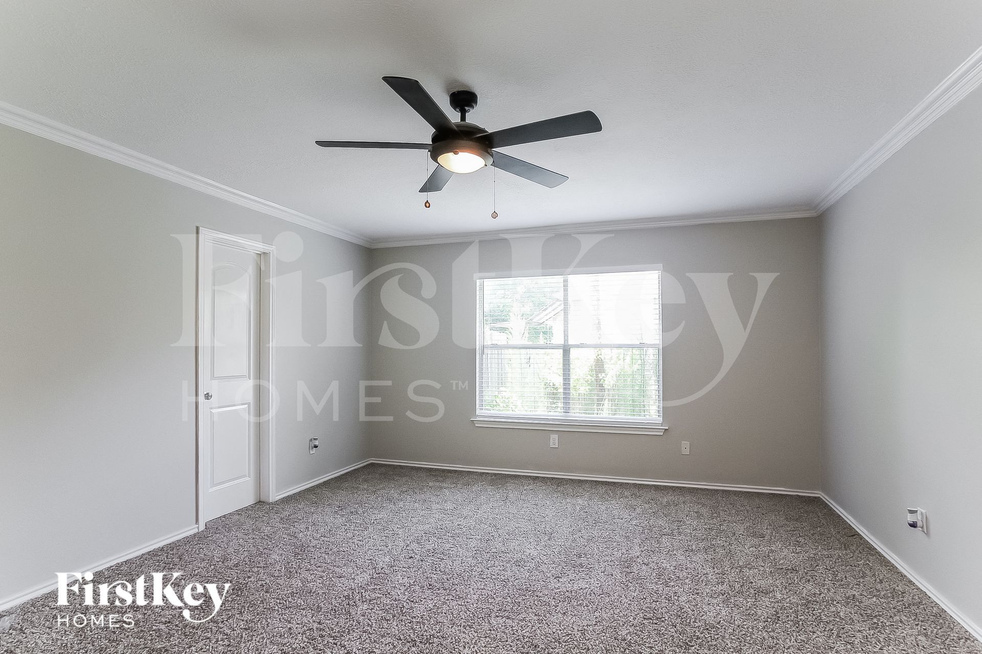 Building Photo - 6007 Weisinger Dr