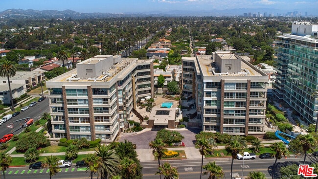Building Photo - 515 Ocean Ave