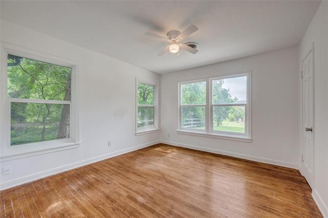 Building Photo - 917 W Washington St