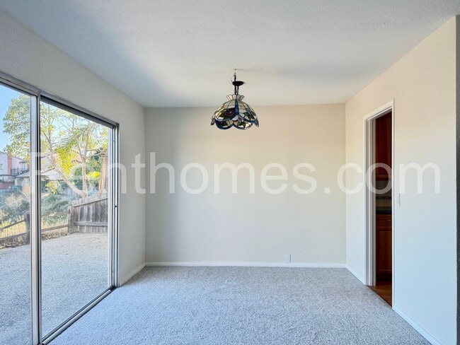 Building Photo - 8948 Capcano Rd