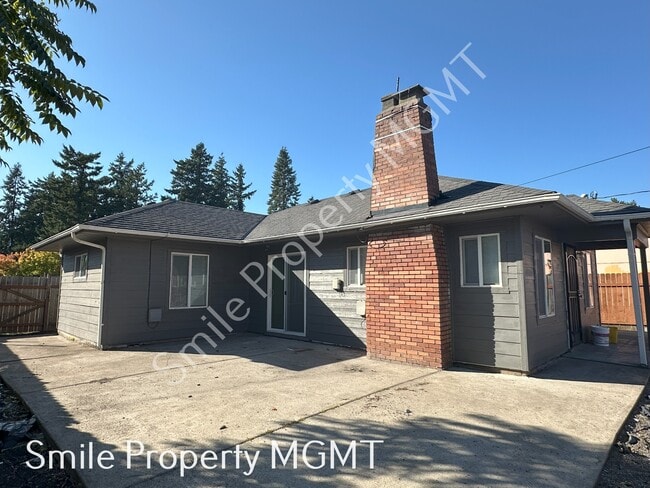 Building Photo - 2835 SE 122nd Ave