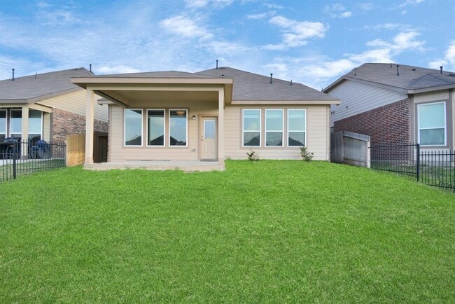 Building Photo - 24814 Puccini Pl