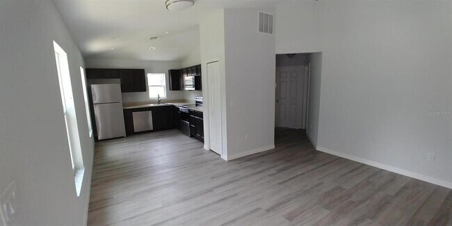 Building Photo - 3270 SW 144th Avenue Rd