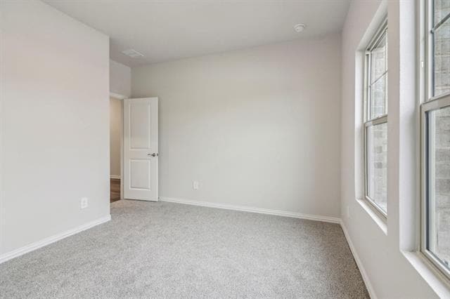 Building Photo - 711 Easthill Dr