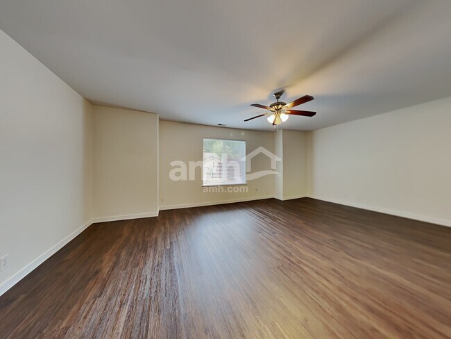 Building Photo - 17924 97th Ln E