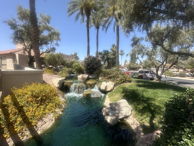Building Photo - THE RACQUET CLUB IN SCOTTSDALE