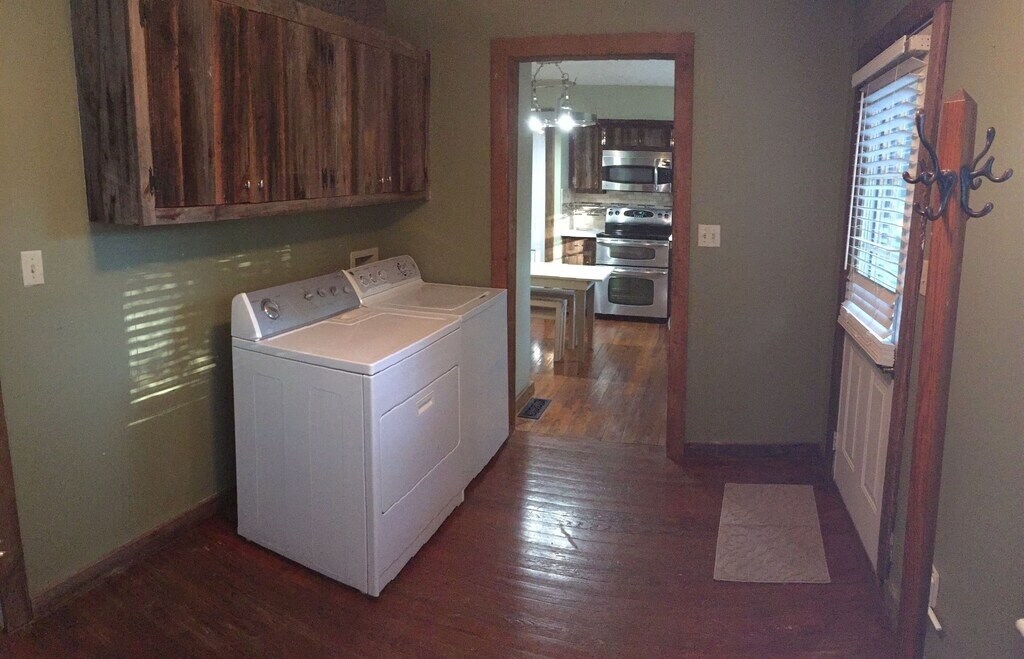 Building Photo - 70 Possum Trot Ln