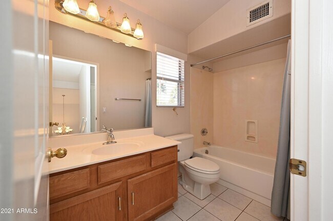 Building Photo - 5730 E Gelding Dr