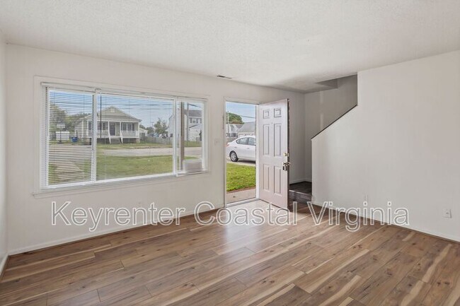 Building Photo - 2108 Madison Ave