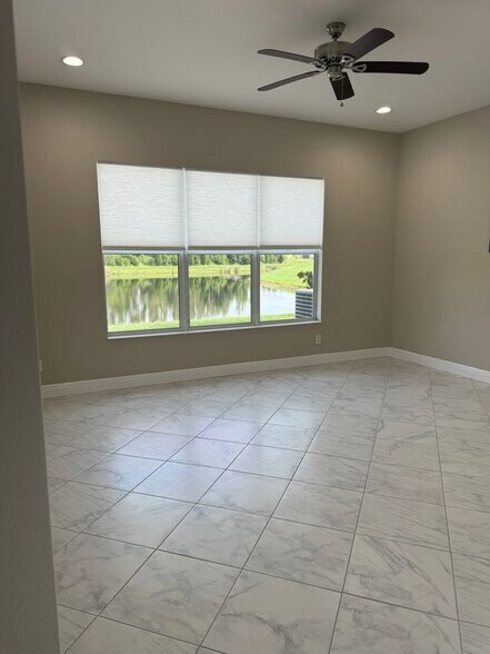 Building Photo - 16015 Cape Coral Dr