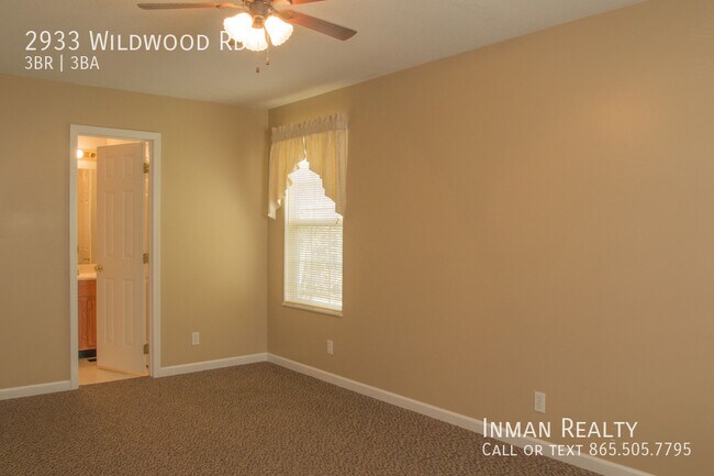 Building Photo - 2933 Wildwood Rd