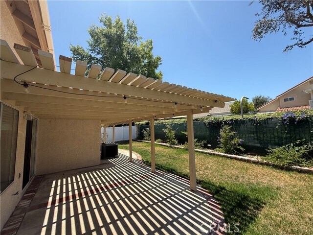 Building Photo - 43175 Corte Calanda