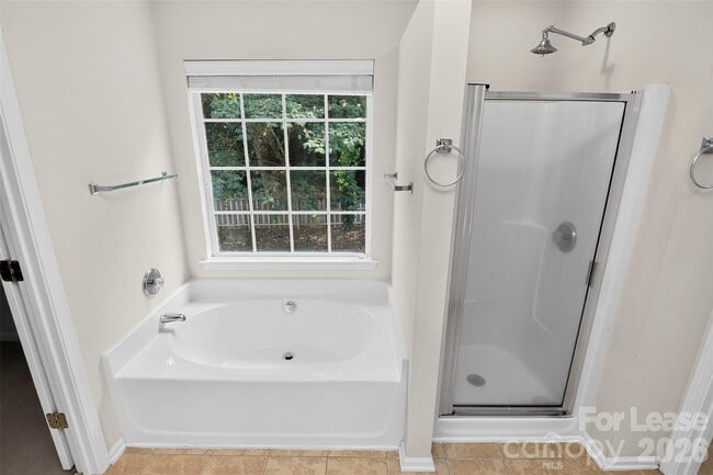 Building Photo - 8115 Kincaid Ct