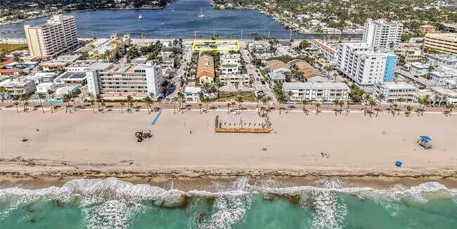 Building Photo - 505 S Ocean Dr