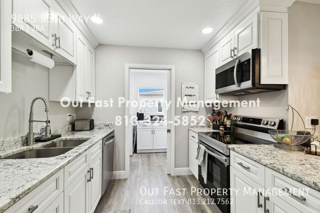 Building Photo - 9885 55th Wy N