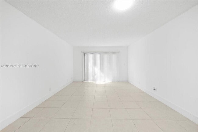 Building Photo - 8290 Lake Dr