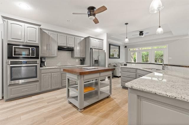 Building Photo - 12041 Shady Creek Dr