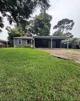 Building Photo - 4802 Eppes St