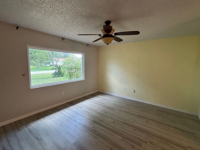 Building Photo - 6366 SW 115th Street Rd