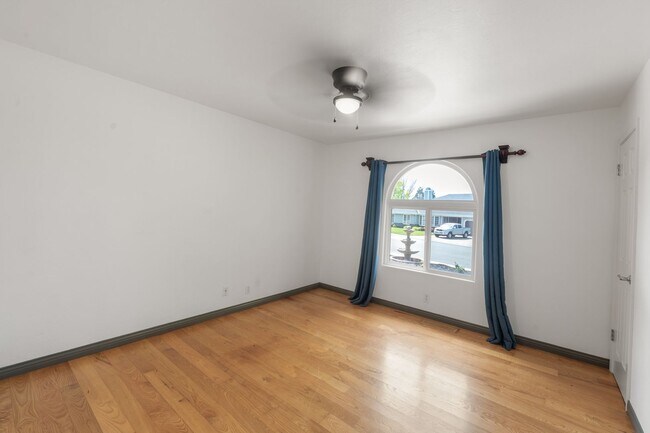 Building Photo - Spanish-style home in Ridgemark