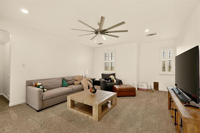 Building Photo - 1107 Devonshire Drive South