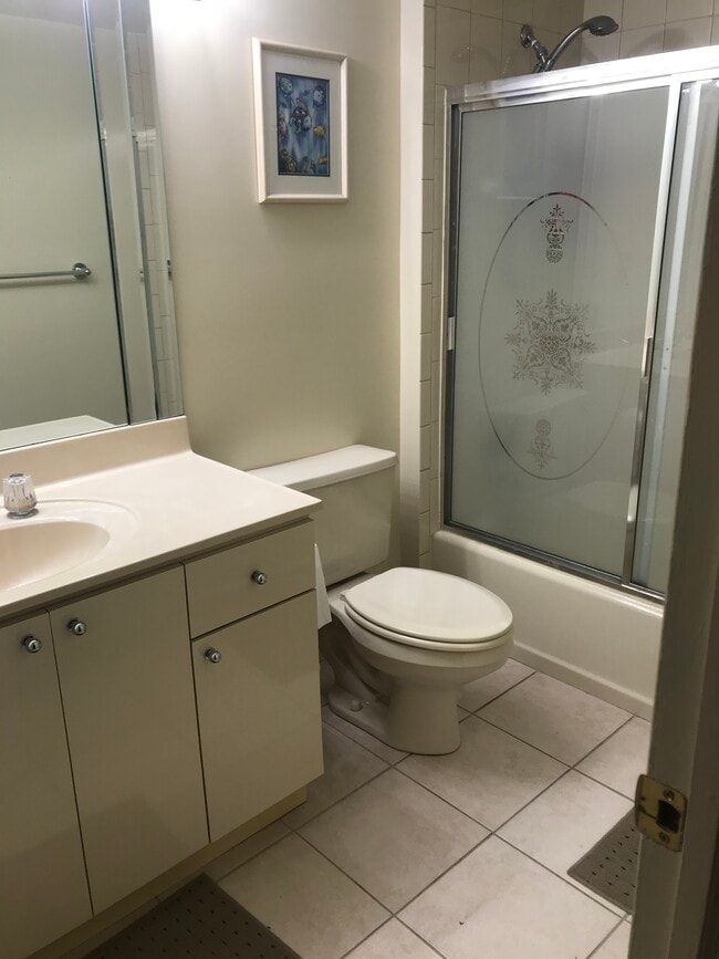 Building Photo - 1000 S Ocean Blvd