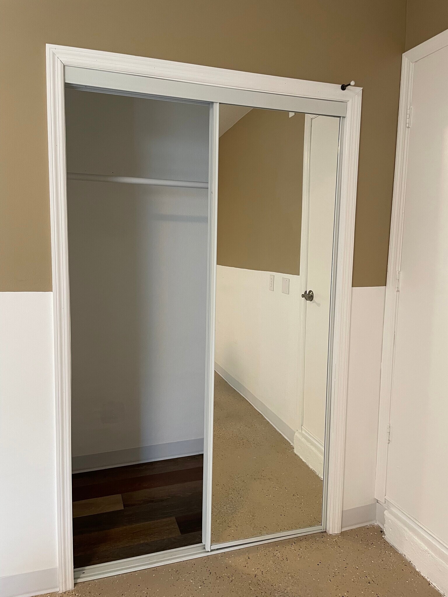 Closet - 3715 7th St W