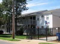 Building Photo - 110 W 26th St
