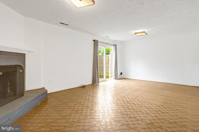 Building Photo - 2225 N Tuckahoe St