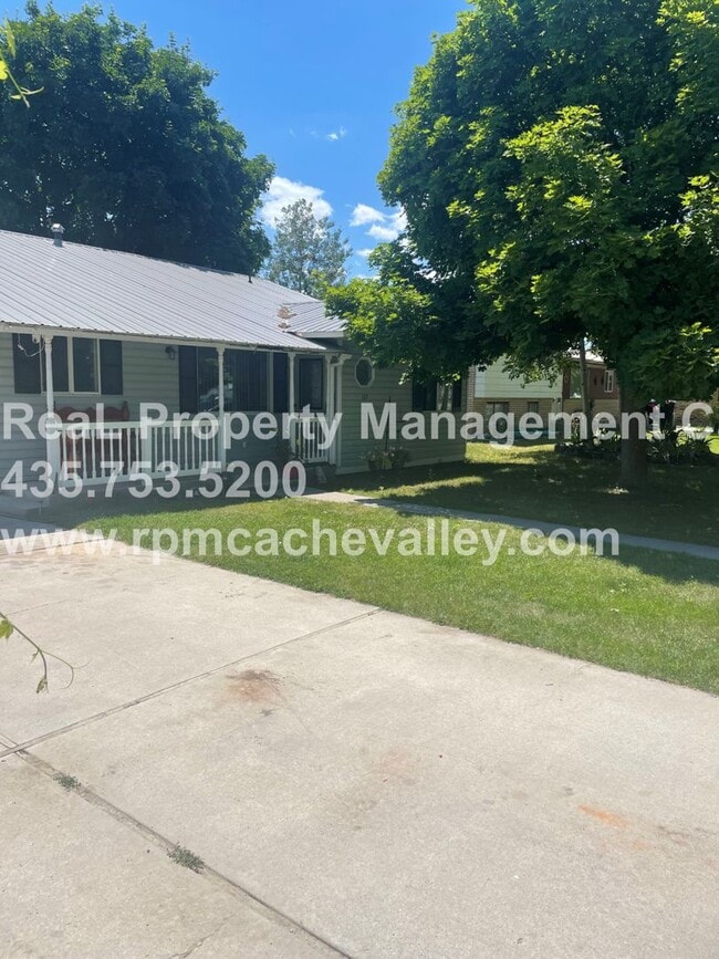 Building Photo - Spacious 2 br home located in Preston, Idaho.