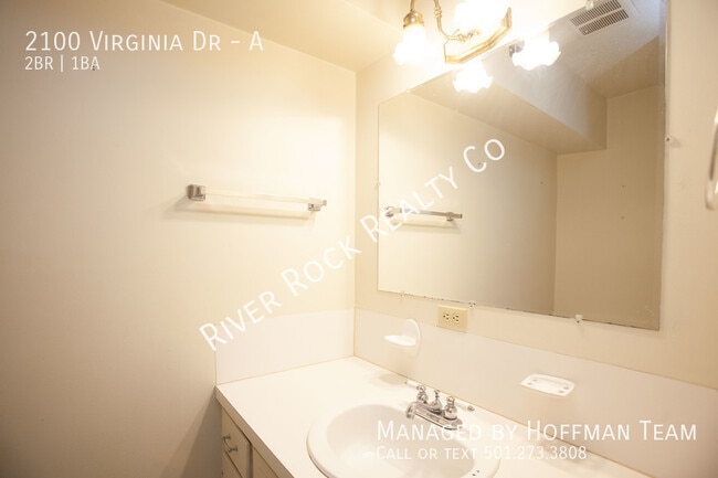 Building Photo - 2100 Virginia Dr