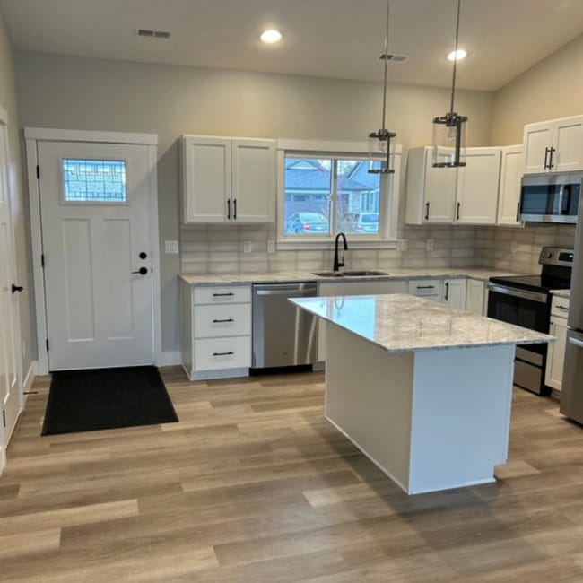 Building Photo - 6309 Beckville Ln