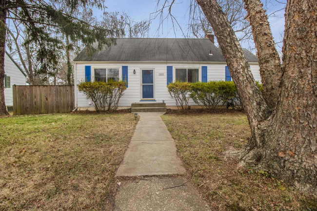 Building Photo - Central 4BR Home in close to 355/Metro/Parks