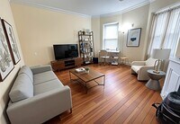 Building Photo - 191 Boylston St