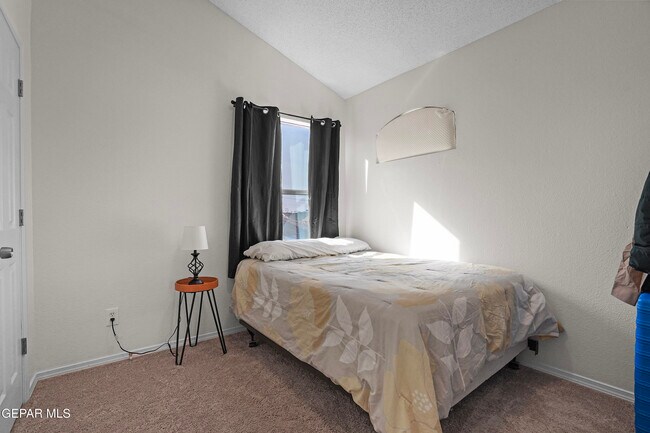 Building Photo - 4532 Joseph Rodriguez Dr