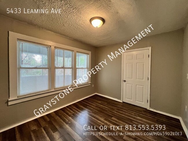 Building Photo - 5433 Leaming Ave