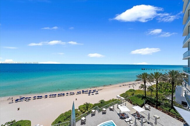 Primary Photo - 17121 Collins Ave