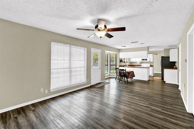 Building Photo - 308 Mack Dr