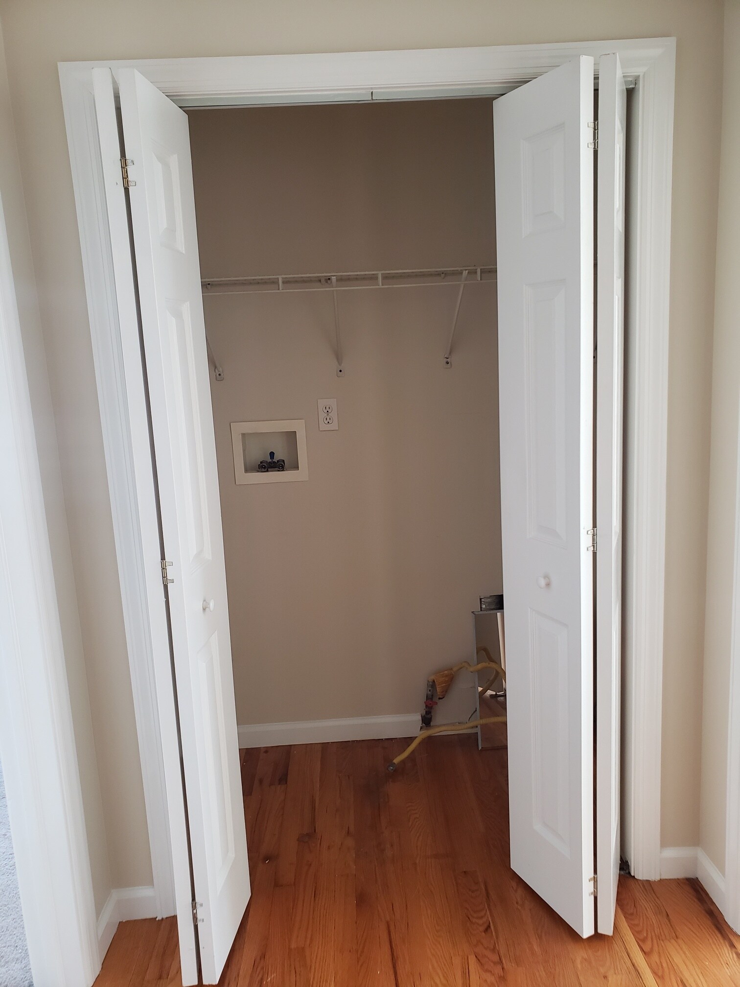 Building Photo - 9 Cottage Plz