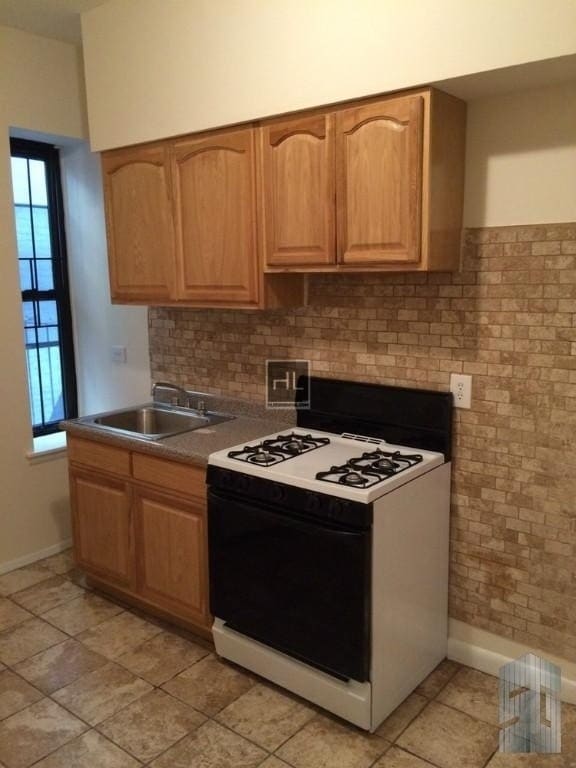 Building Photo - 2011 Ocean Ave