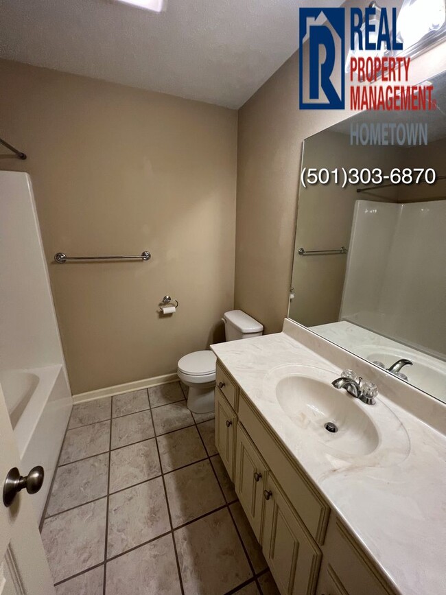 Building Photo - 7 Alfred Cove